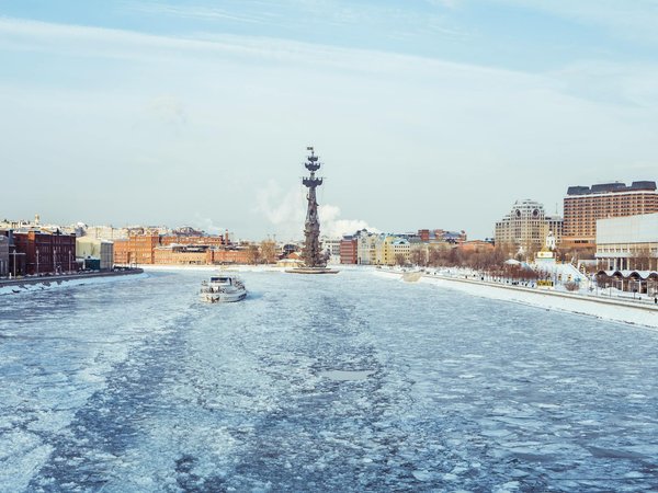 Découvrez la montre altimètre : essentiel pour vos aventures